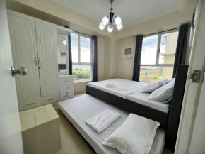 Manila (Sucat Paranaque) Staycation with pool